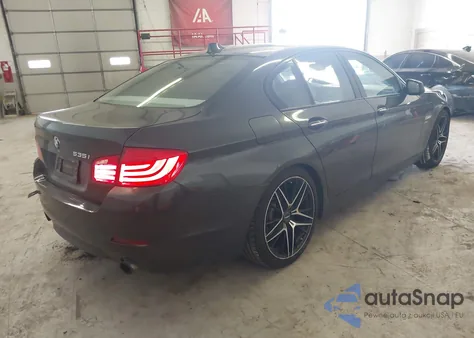 2011 BMW 535I xDrive из США, поврежденный, VIN WBAFU7C59BC871055